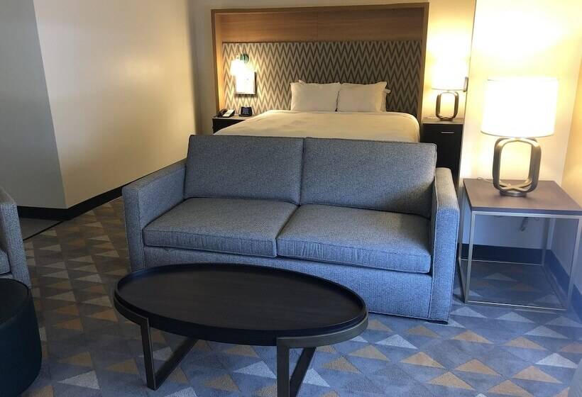 Отель Holiday Inn Cleveland, An Ihg