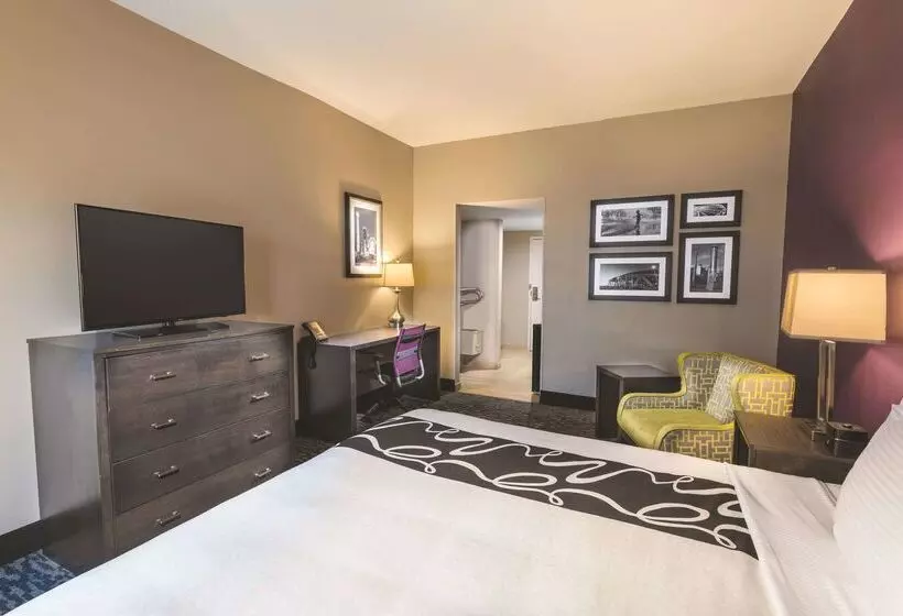 Hotel La Quinta By Wyndham Kennesaw