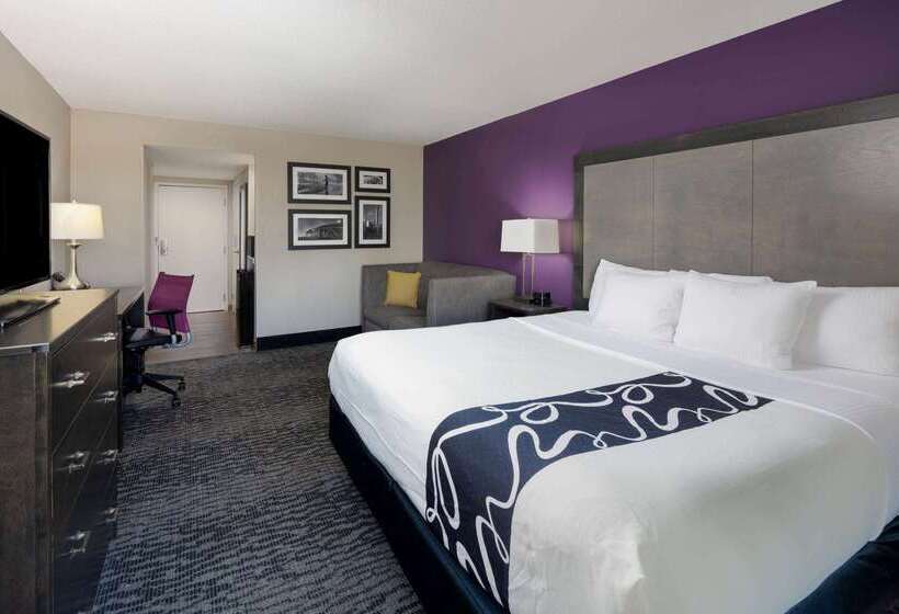 هتل La Quinta By Wyndham Kennesaw