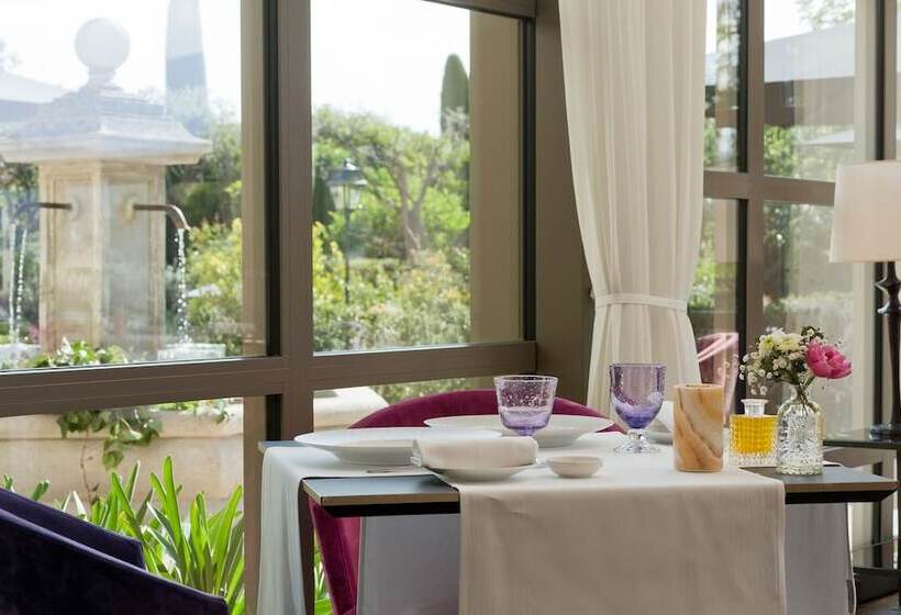 هتل Domaine Du Mas De Pierre