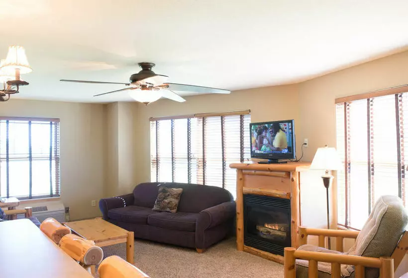 Отель Lodge At Giants Ridge