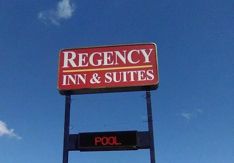 Hotelli Regency Inn & Suites