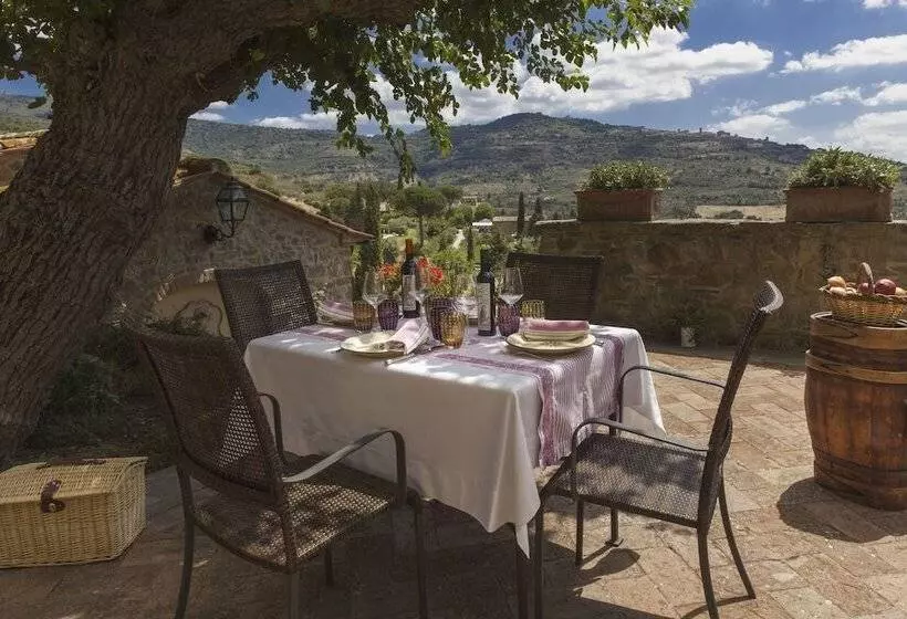 هتل Il Falconiere Relais & Spa