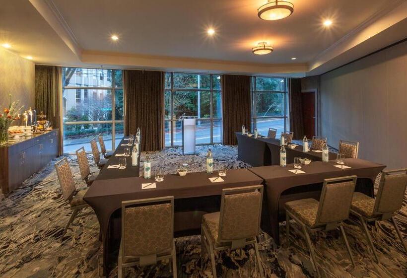 Silver Cloud Hotel   Seattle Broadway