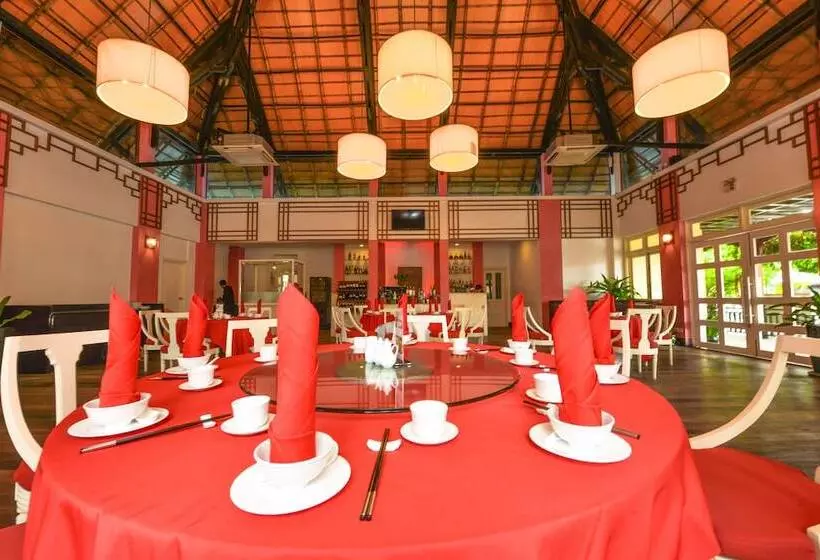 Отель Sokha Beach Resort