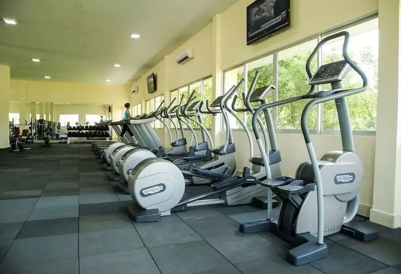 Отель Sokha Beach Resort