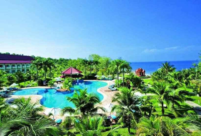 Отель Sokha Beach Resort