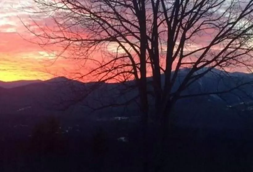 호텔 Sunset Hill House