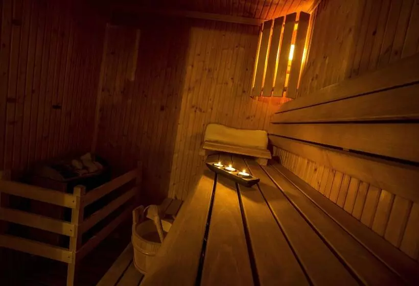 هتل Villa Augeval Hôtel De Charme & Spa