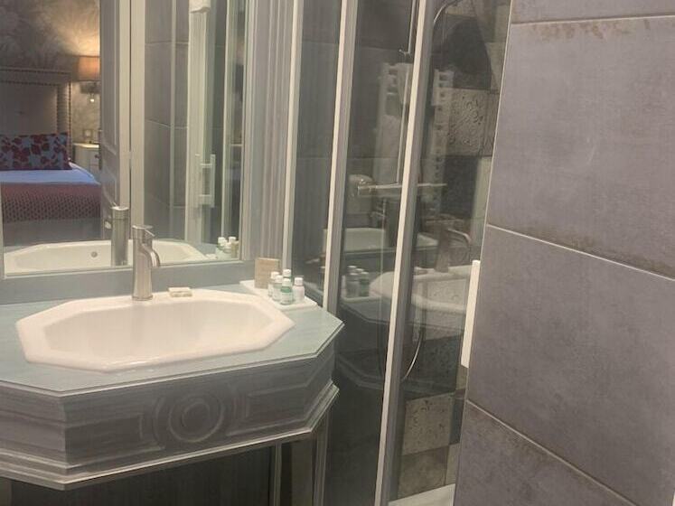 Hôtel Villa Augeval Hôtel De Charme & Spa