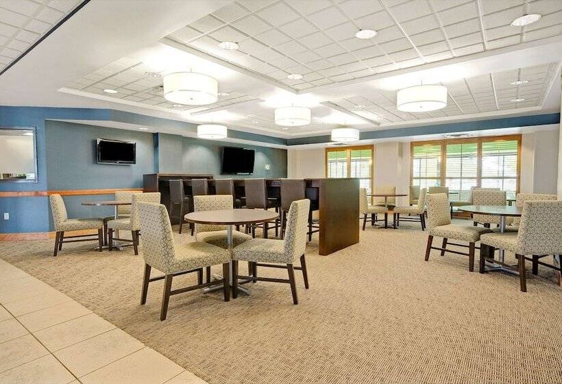 هتل Wingate By Wyndham Fargo