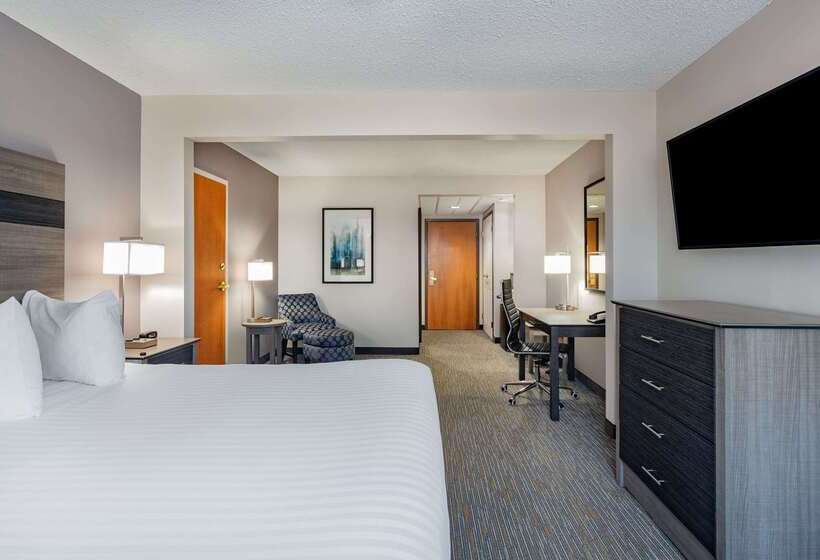 בית מלון כפרי Wingate By Wyndham Lima