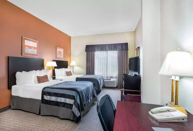 هتل Wingate By Wyndham West Monroe