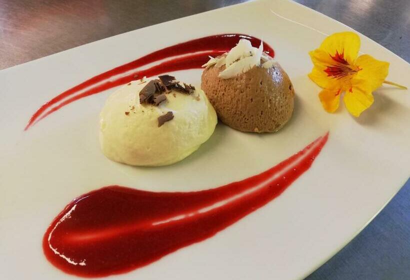 Общежитие Berggasthof   Pension Lahnerhof