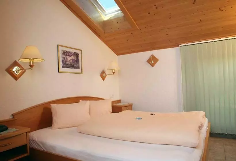 Retkeilymaja Berggasthof   Pension Lahnerhof