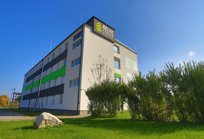 הוסטל Relax Center