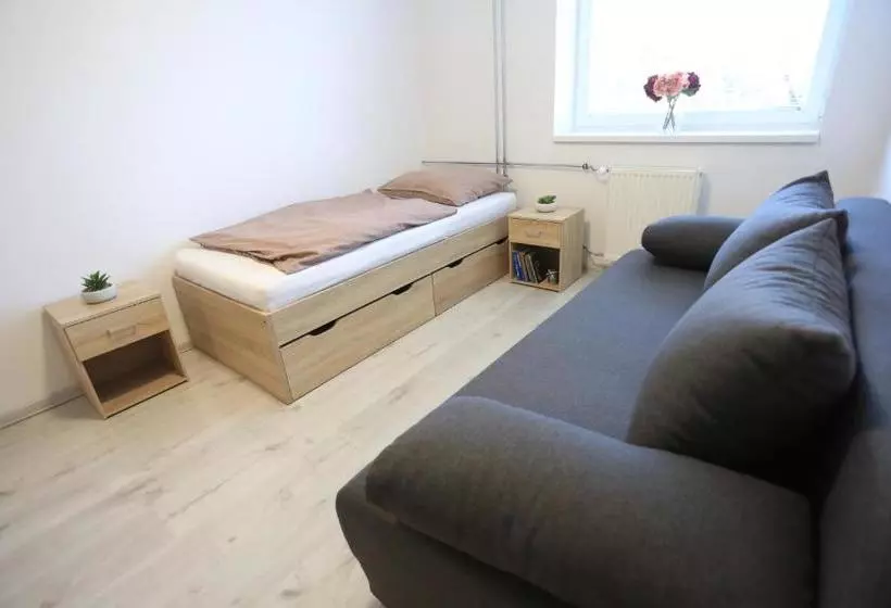 ユースホステル Relax Center