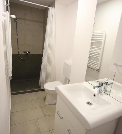 הוסטל Relax Center