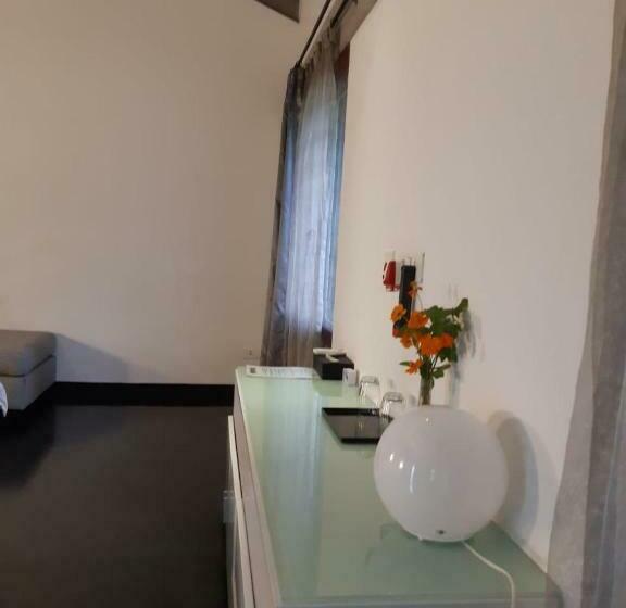 تختخواب و صبحانه Temple Tree Retreat