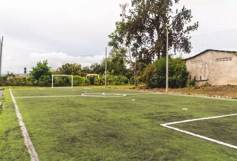 Hotelli Cabinas El Prado