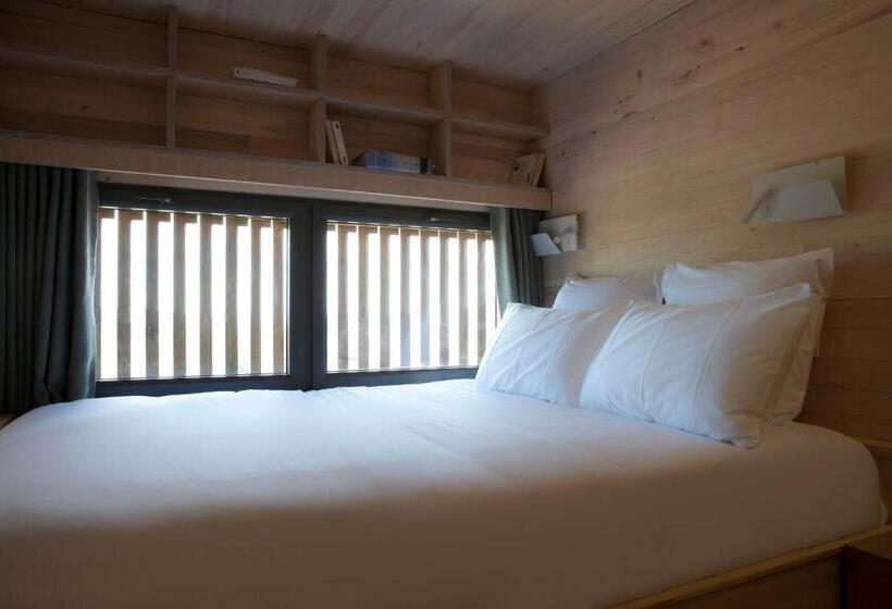 Отель Hôtel 48°nord & Restaurant, The Originals Relais