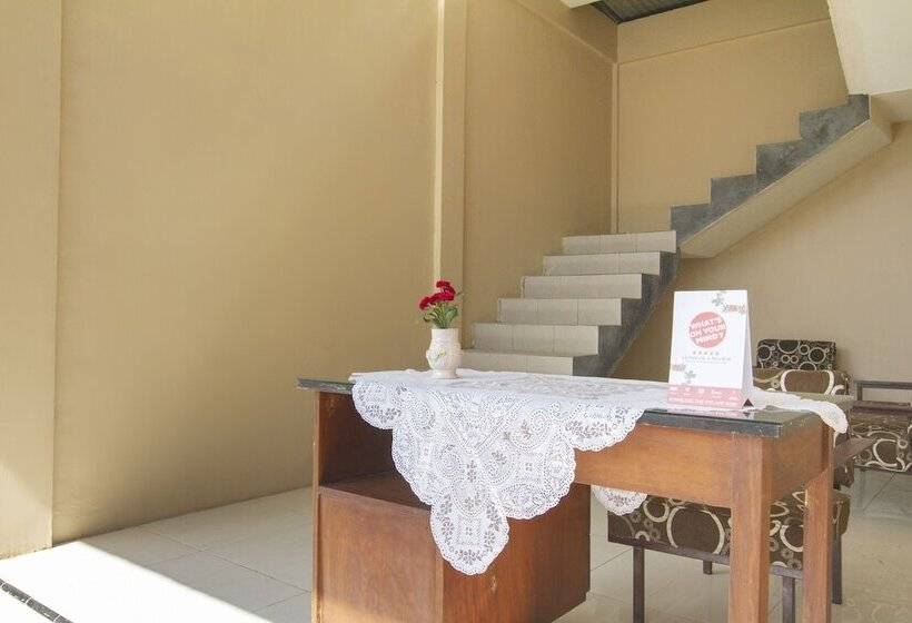 فندق Oyo 3027 Griya Temenggungan Syariah