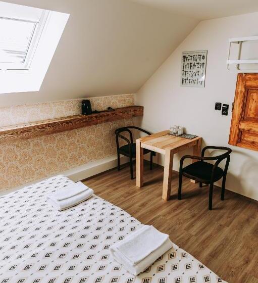 膳宿费 Penzion Lederer