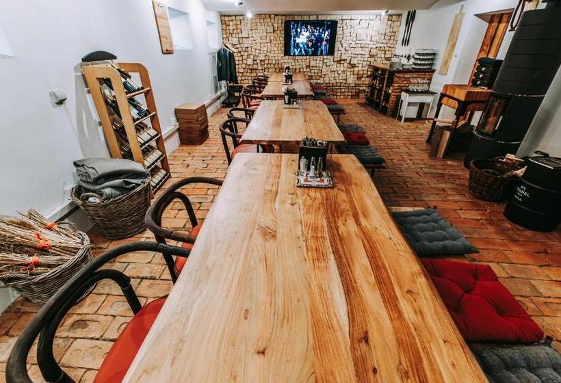 膳宿费 Penzion Lederer