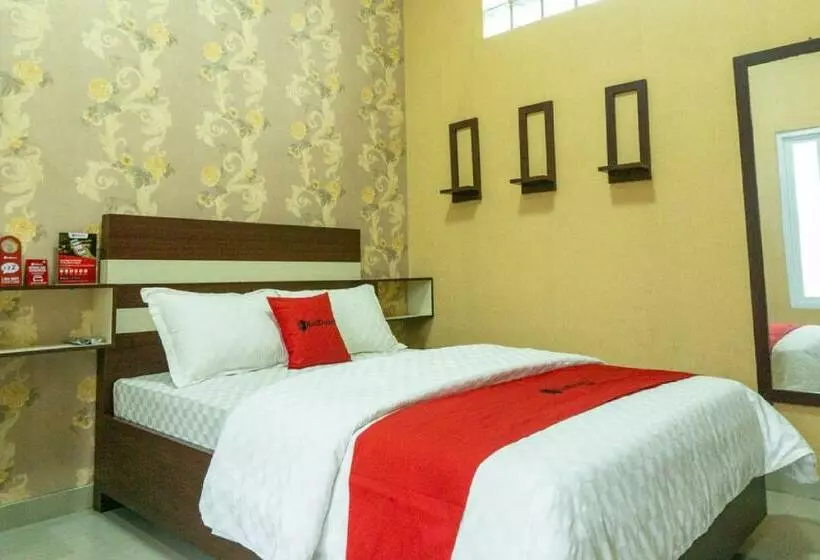 Majatalo Reddoorz Near Benteng Van Den Bosch