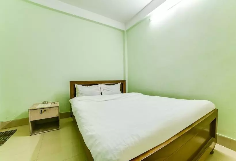 Spot On 62000 Hotel The Raj Palace