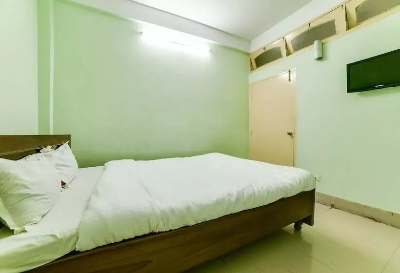 Spot On 62000 Hotel The Raj Palace