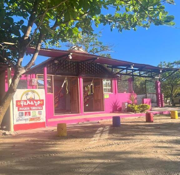 Hostel Yaharo Posada Turística