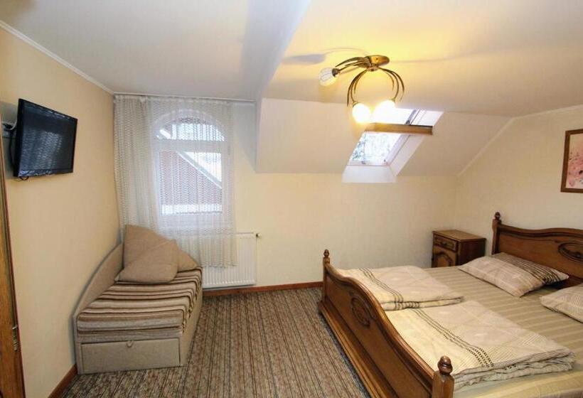 住宿加早餐 затишний міні готель Rosky