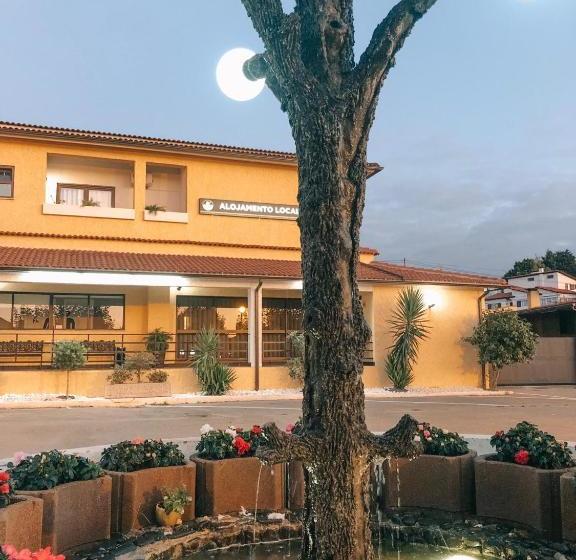 مبيت وإفطار Alojamento Restaurante Dom Dinis