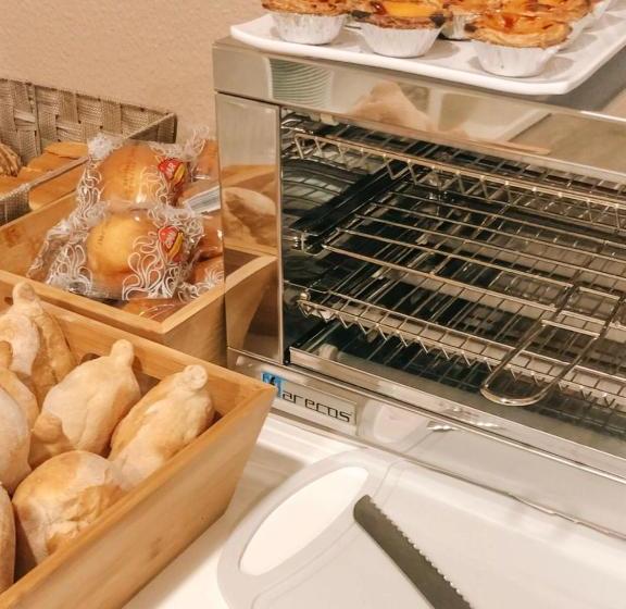 مبيت وإفطار Alojamento Restaurante Dom Dinis