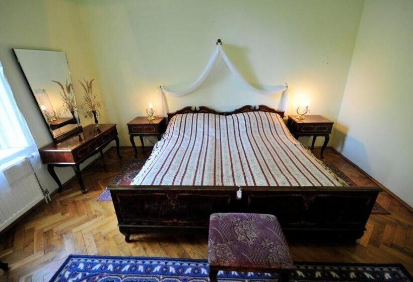 مبيت وإفطار Fábiánics Kastély Misefa