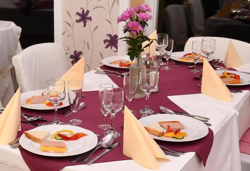 مبيت وإفطار Fábiánics Kastély Misefa