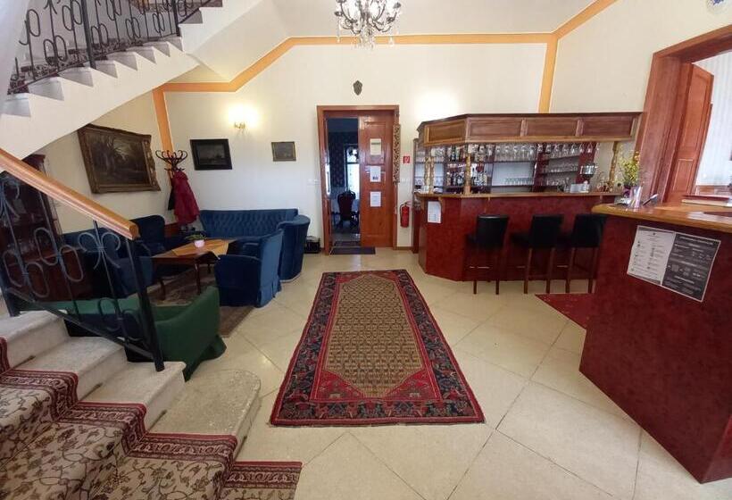 مبيت وإفطار Fábiánics Kastély Misefa