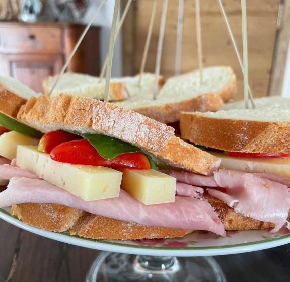 민박 La Selce Farmhouse