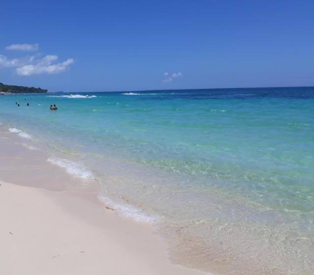 هتل Calamari Baru