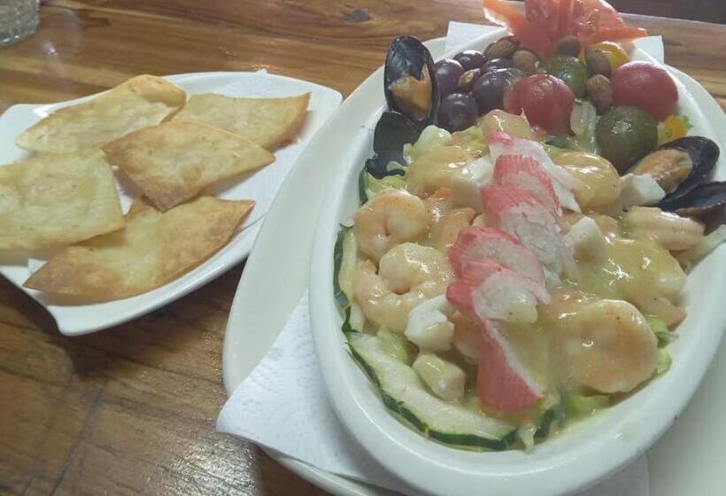 هتل Calamari Baru