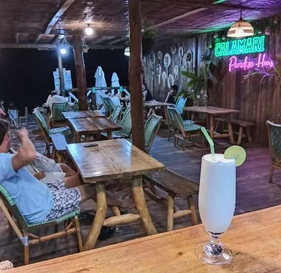 ホテル Calamari Baru