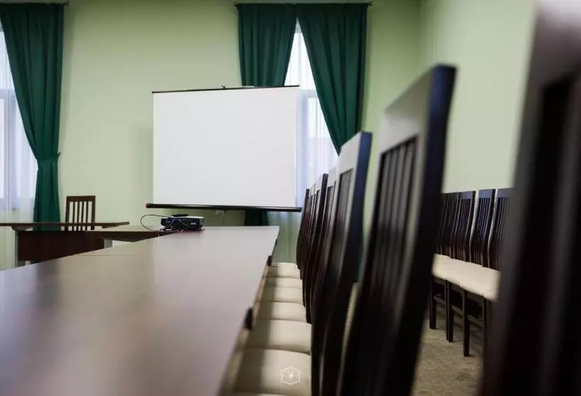 Hotelli Central Carei