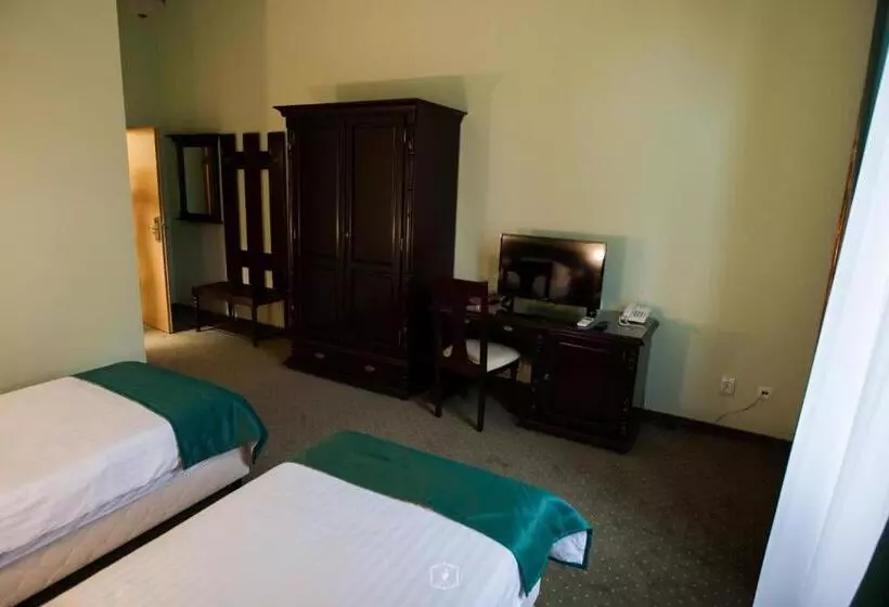 Hotelli Central Carei