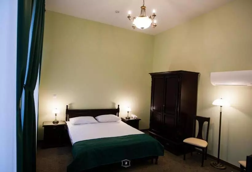 Hotelli Central Carei