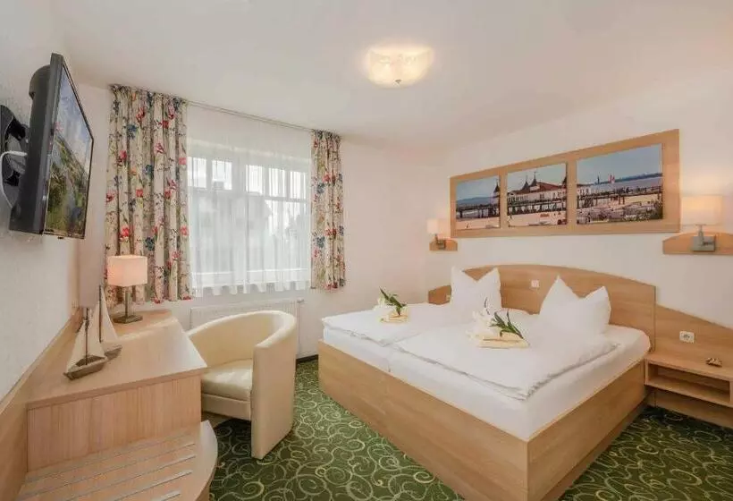 Hotelli Gasthaus & Pension Natzke