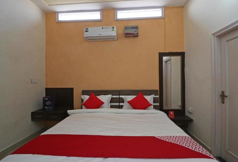 فندق Oyo 23246 Mann Bed And Breakfast