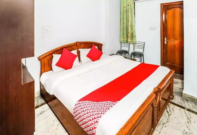 هتل Oyo 25077  Ashoka Regency