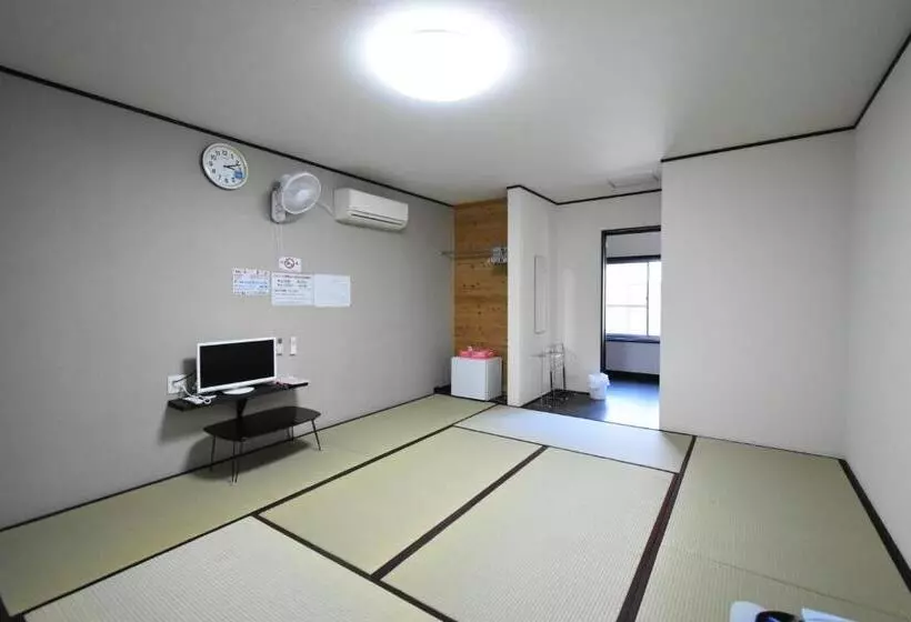 Majatalo Guest House Shizuho