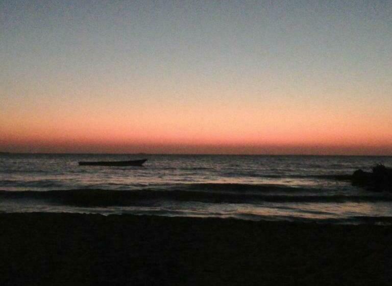 پانسیون Hostal Coral Blue